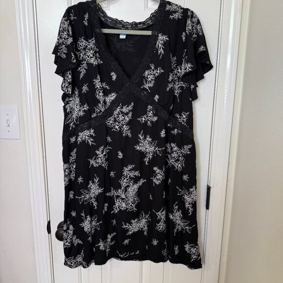 Black floral lace dress - Picture 3 of 6